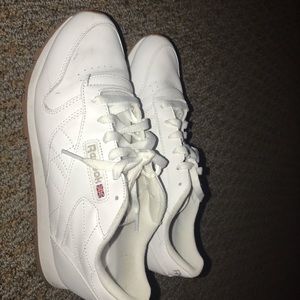 classic white reebok’s